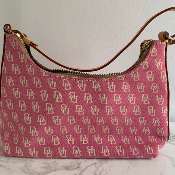 New Dooney and Bourke Mini Short Shoulder Bag - Picture 2 of 5